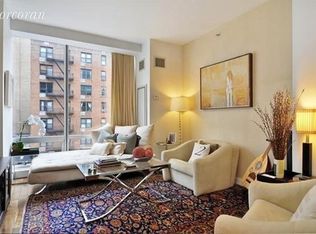 166 W 18th St APT 3A, New York, NY 10011