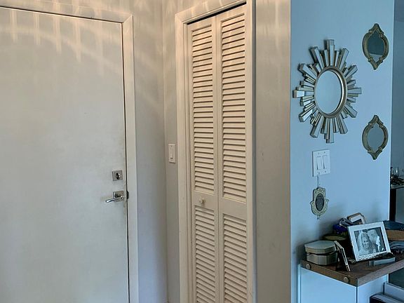 3rd image of 4000 N Hills Dr APT 36