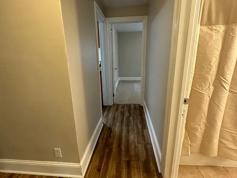 390 Easton Rd #5 — Photo 21
