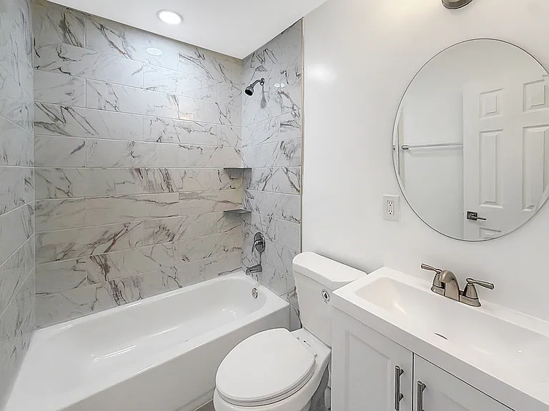 4828 Beaufort Ave #TOWNHOUSE — Photo 9