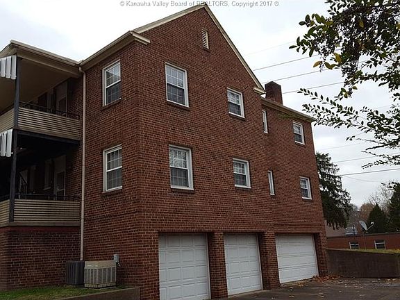 4th image of 805 Somerset Dr