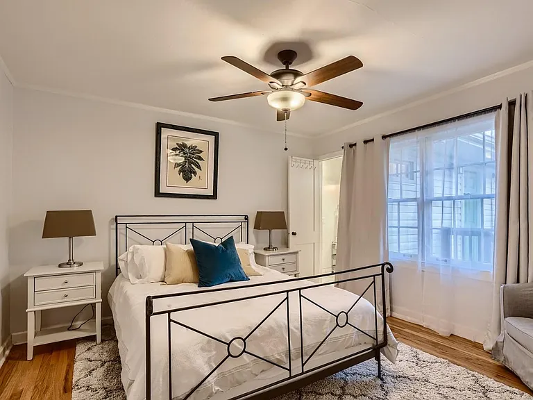 1149 Vista Trl NE — Photo 13