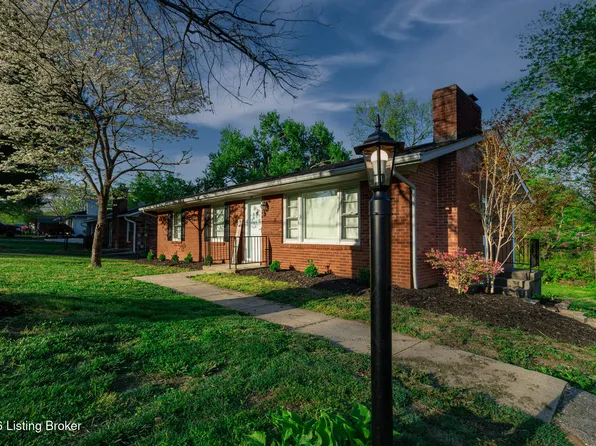 4309 Southridge Dr, Louisville, KY 40272