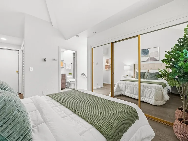 4151 El Camino Way #M — Photo 17