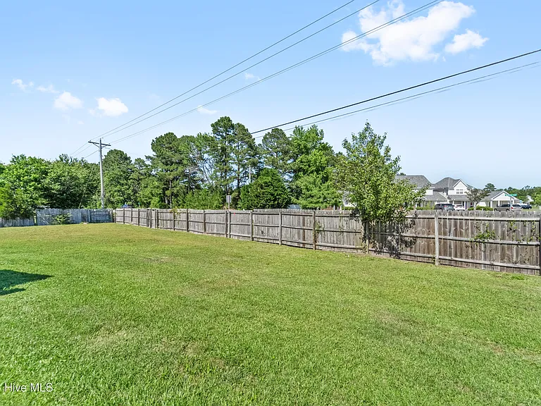 126 Witten Cir #B — Photo 18