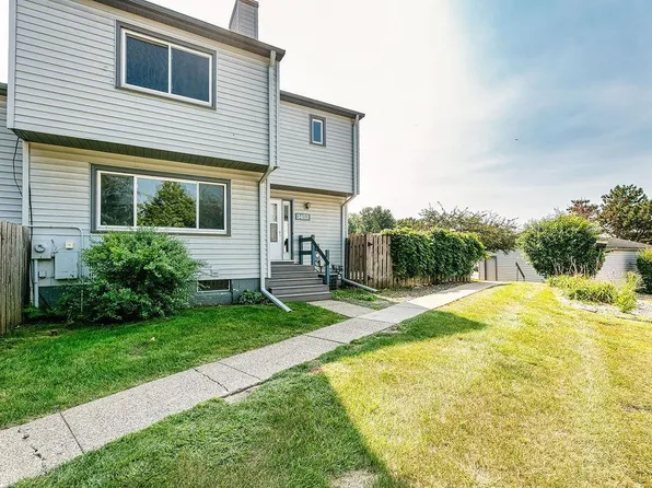 3453 Highlander Dr, Eagan, MN 55122