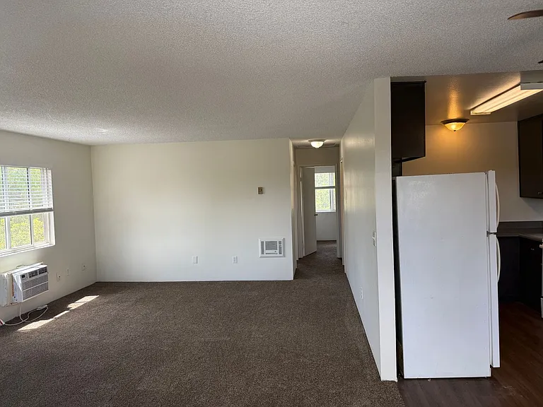 Oakdale Ave 1520 - 4 units — Photo 9