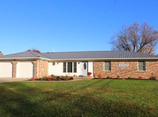 100 N Countrybrook Dr, Monticello, IN 47960
