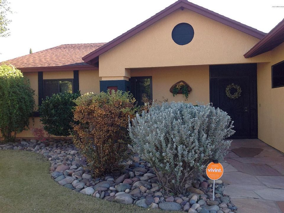 1st image of 980 Cottonwood Dr