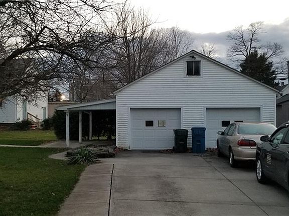 4th image of 1016 Mechanic St