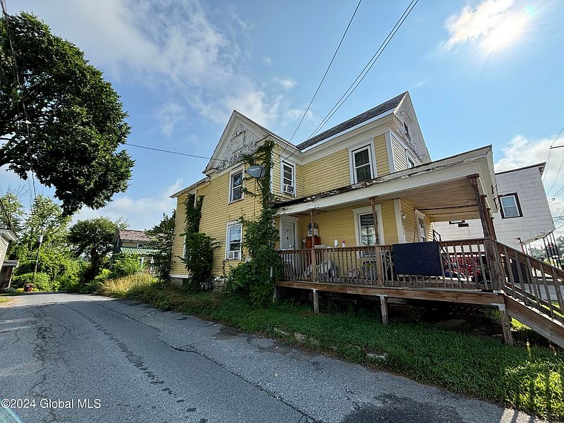2nd image of 47 John Street