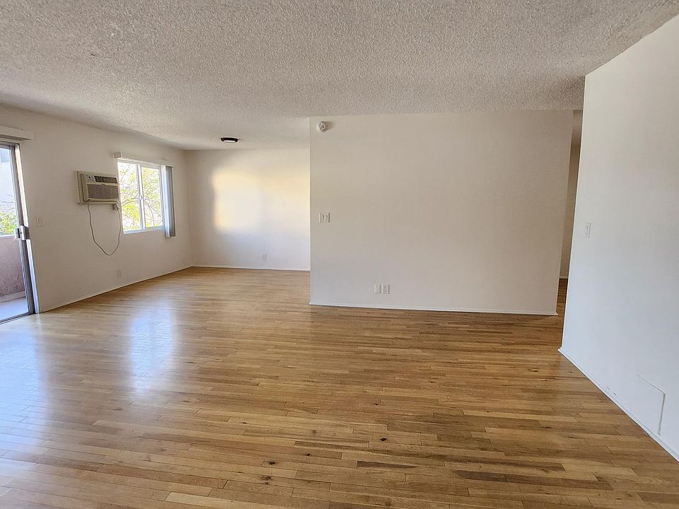 1st image of 400 N Serrano Ave #104