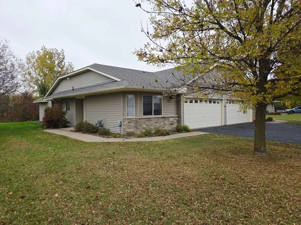 730 Highview Ct, Saint Croix Falls, WI 54024