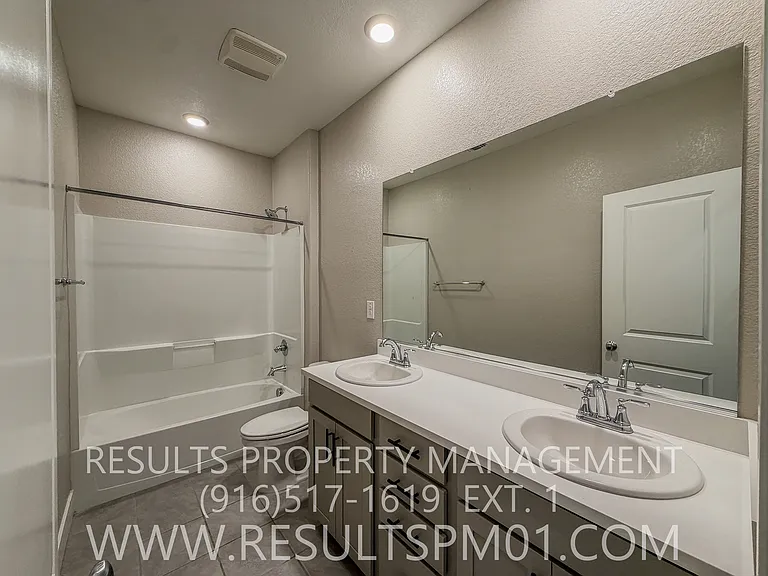 587 River St — Photo 34