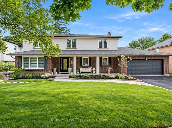 7 Carl Cres, Hamilton, ON L8B 0G5