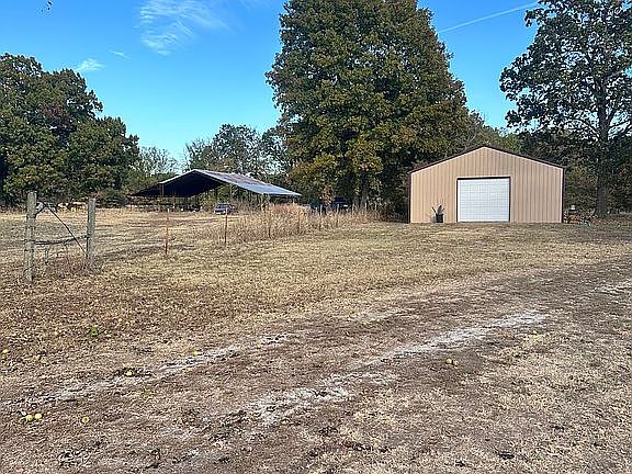 5th image of 38620 S 680th Rd