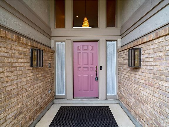 5th image of 10709 Creek Stone Ct