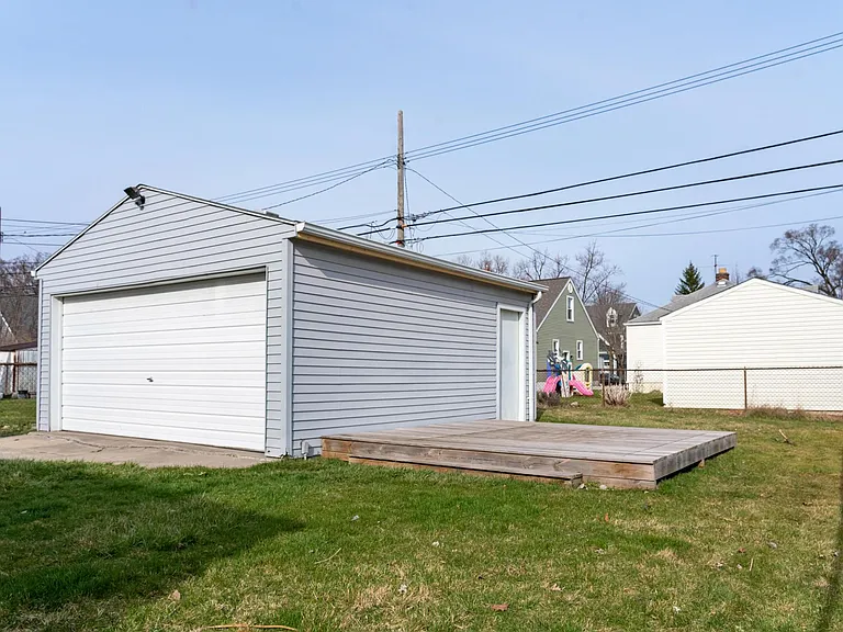 3084 Wakefield Rd — Photo 24