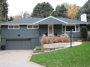 2418 S 98th Ave, Omaha, NE 68124