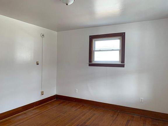 2nd image of 45 Whitney St #1
