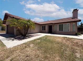 22125 Country Hills Dr, Wildomar, CA 92595