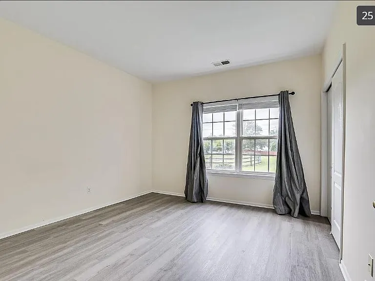 118 Frank Ct #118 — Photo 14