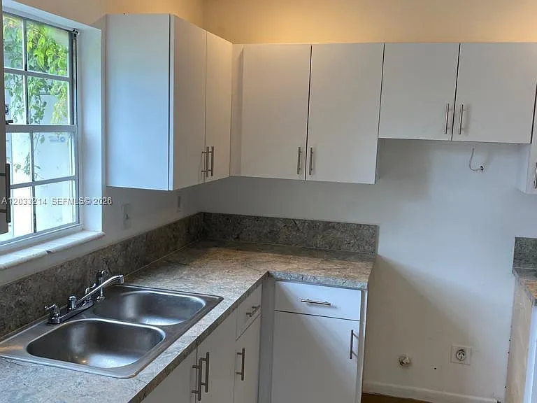 9761 W Heather Ln — Photo 29