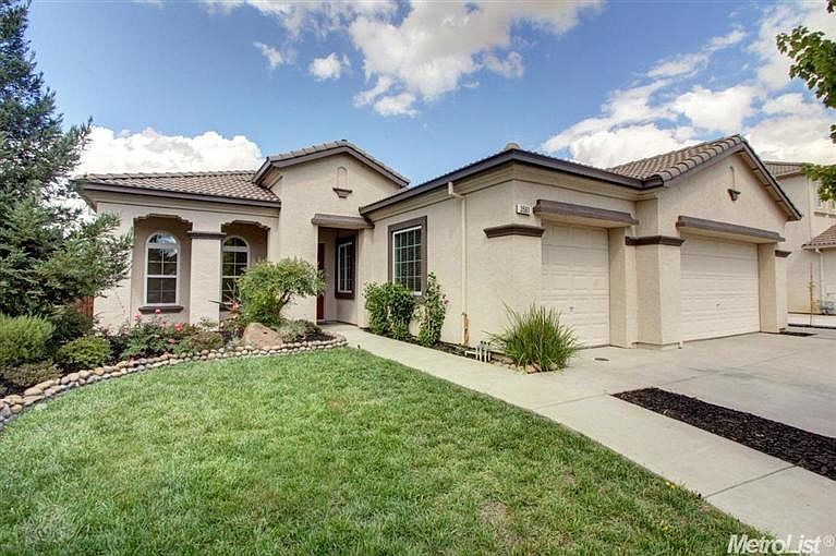 1st image of 3561 Genova Ln
