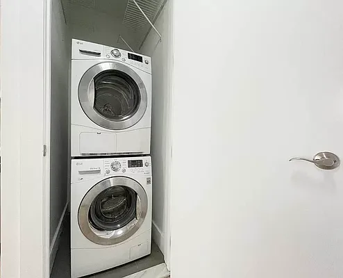 Rented by Bruma Realty LLC | media 5