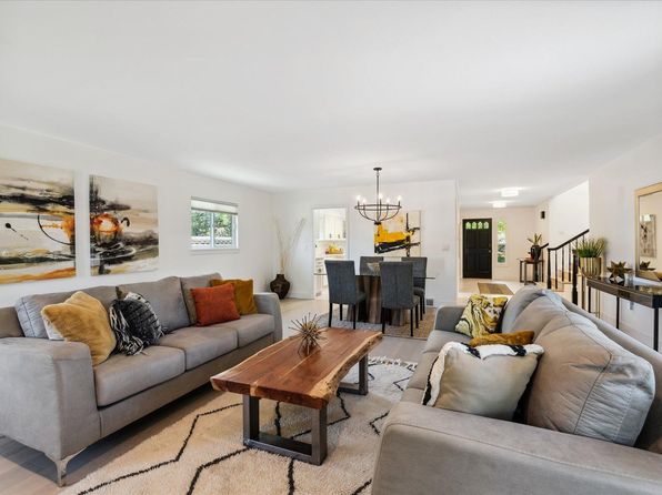 31 Eagle Dr