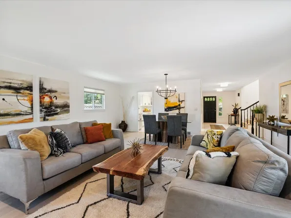 31 Eagle Dr, Littleton, CO 80123