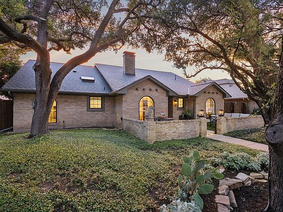 2nd image of 16801 Rustic Meadows Dr