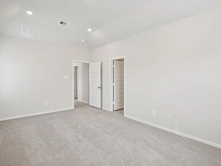 4210 Pine Springs Ct — Photo 30