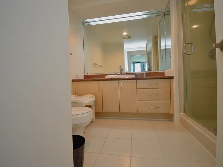 88 Piikoi St #1605 — Photo 13