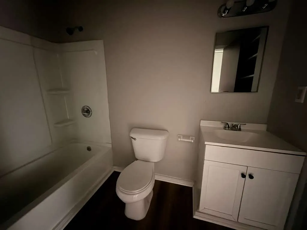2 bed, $1,500 — Photo 3