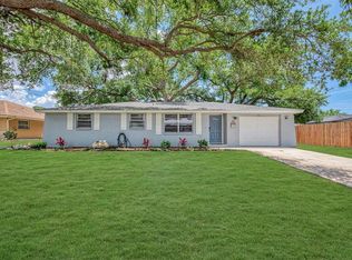 361 Falkland Rd, Venice, FL 34293