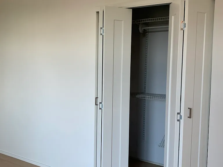 1013 Manzanita St #1/2 — Photo 5