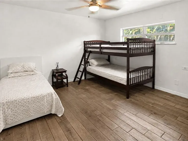 17370 W Carnegie Cir #370 — Photo 7