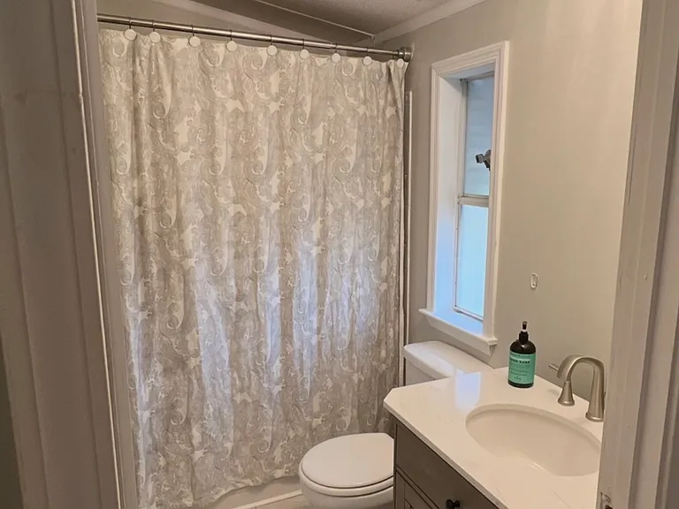 51 Residence St — Photo 6