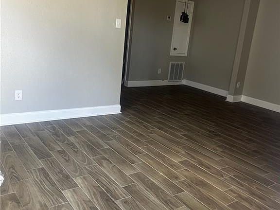 4th image of 852 1st Ave