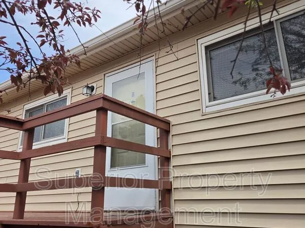 702 Dell Range Blvd APT B, Cheyenne, WY 82009