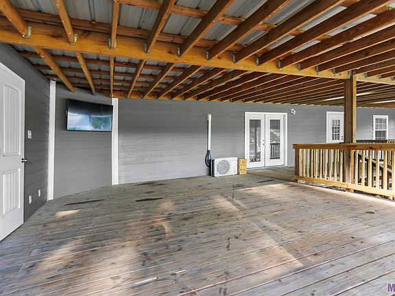 2nd image of 17186 Penn Blvd