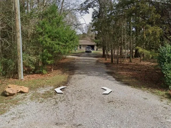 1830 Cedar Park Dr, Cantonment, FL 32533