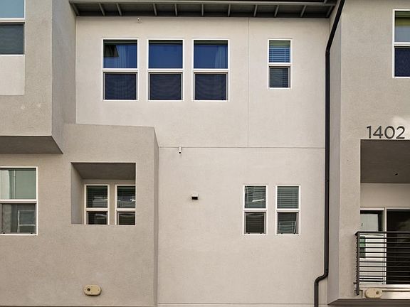 2nd image of 1410 S Urbana St #1