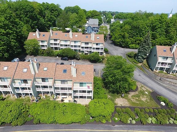 2nd image of 45 Lakeside Ave APT 21