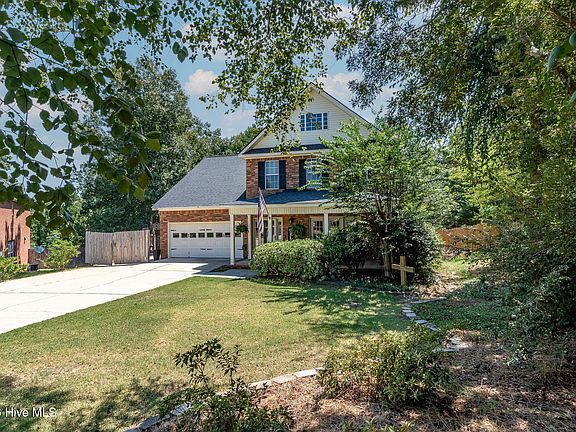 3rd image of 825 Sonora Circle