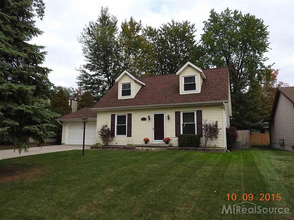1st image of 3954 Tamarack Dr