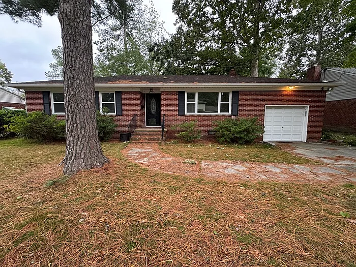 3 bed, 2.0 bath, 1607 sqft, $2,850 — Photo 2