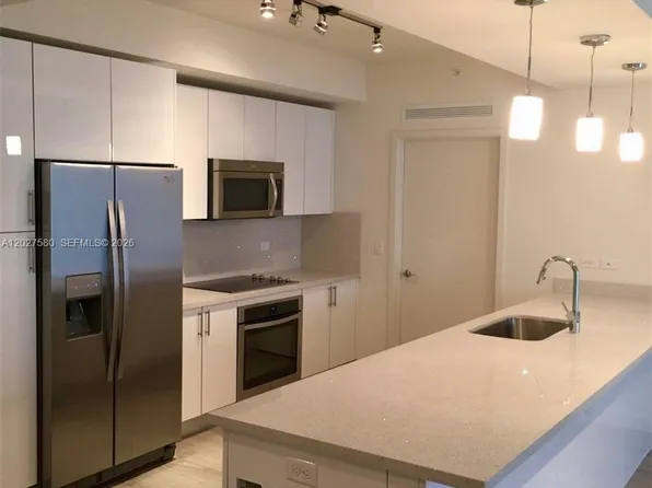 999 SW 1st Ave APT 2005, Miami, FL 33130