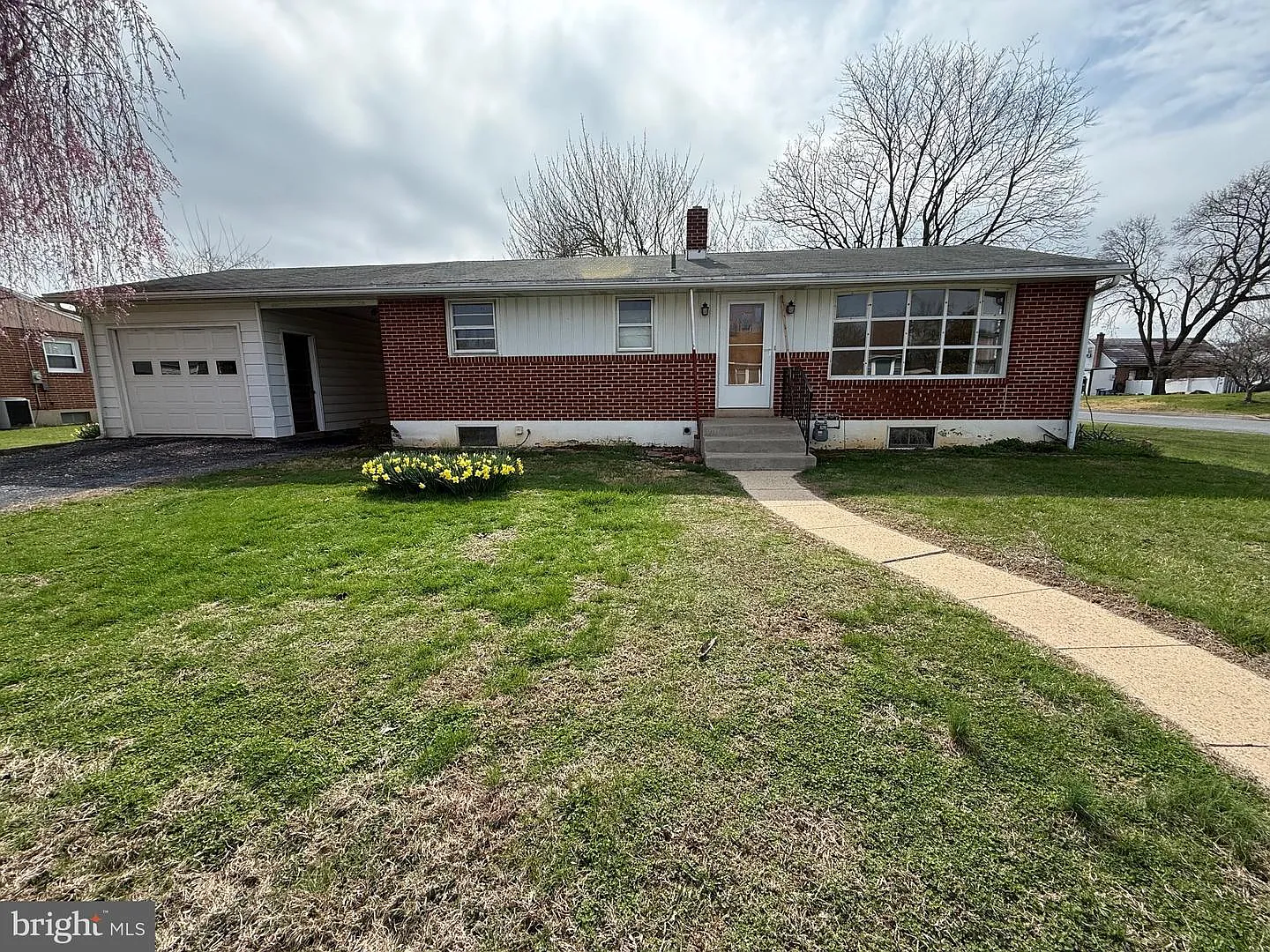 3508 Sheidy Ave photo 1